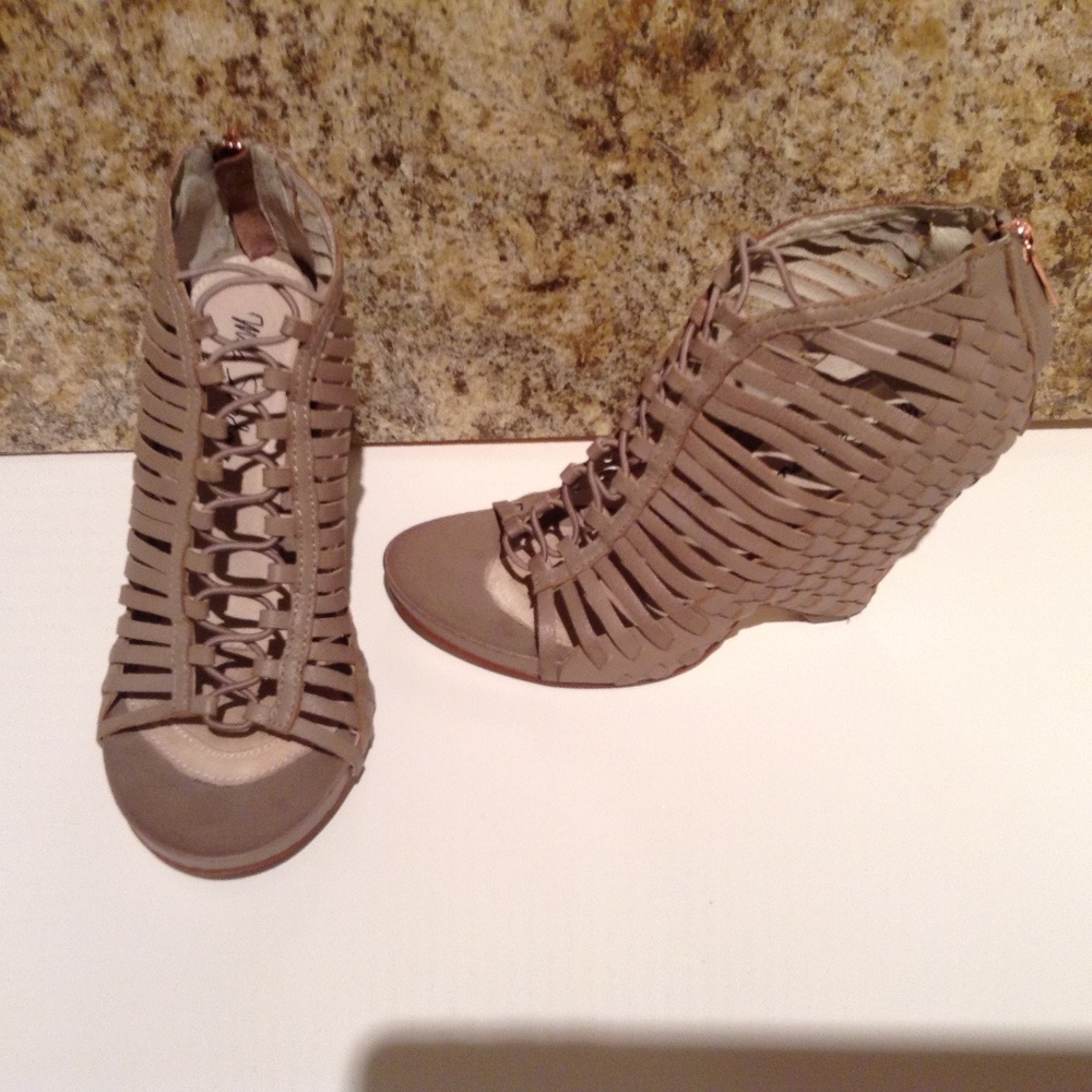 Mae Shadow shoes